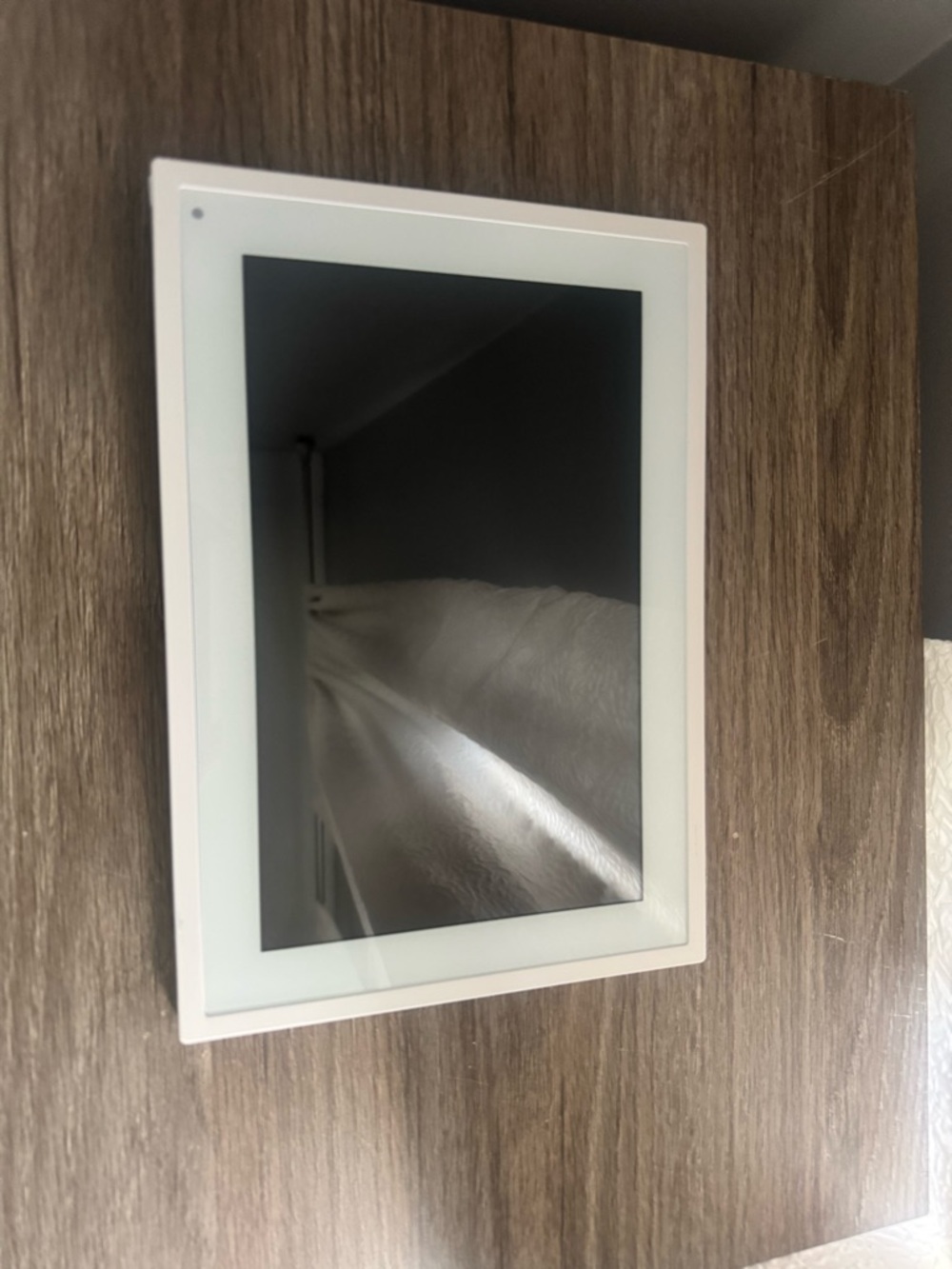 White Smart Display Tablet - Unbranded